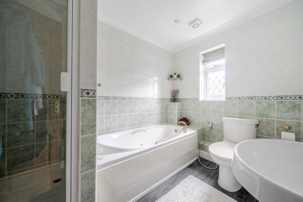 1361617-12-68dd41...