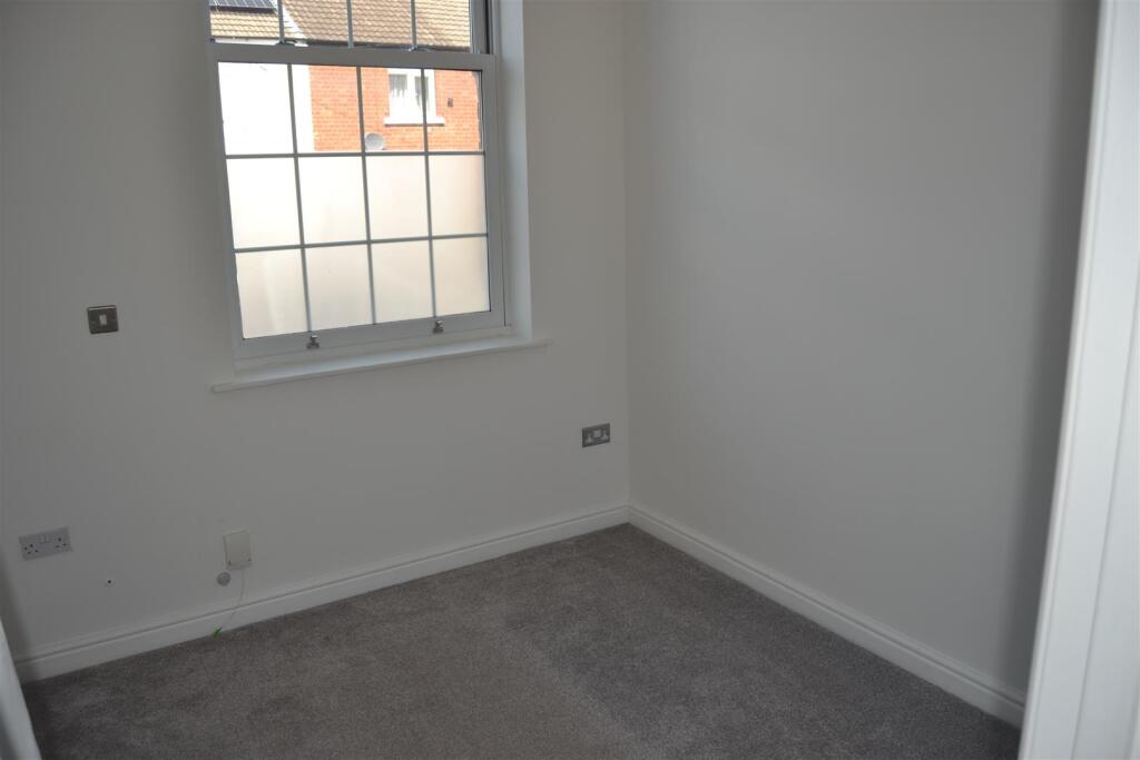 Bedroom.JPG