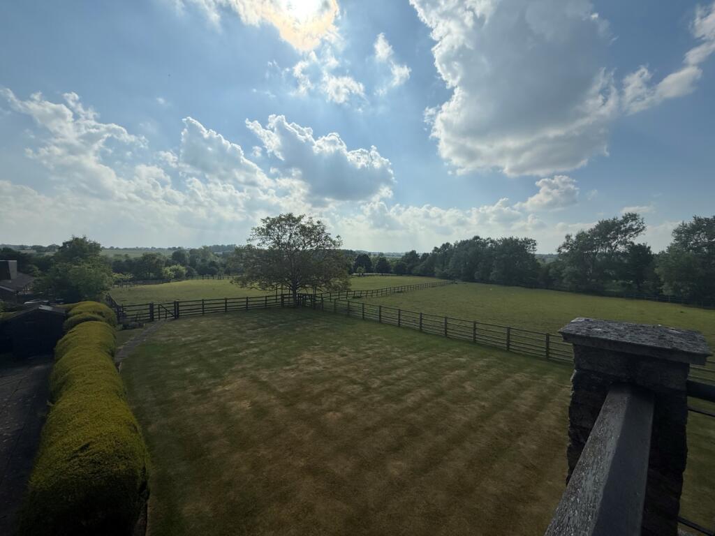 meadow view balcony view