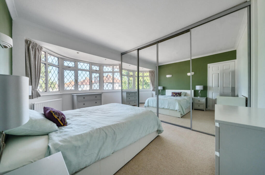 1310464-7-6850645...