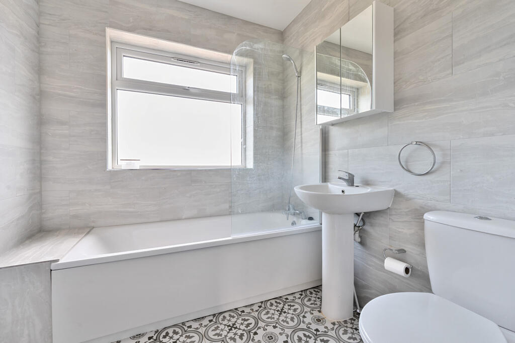 1300167-3-682dfdb...