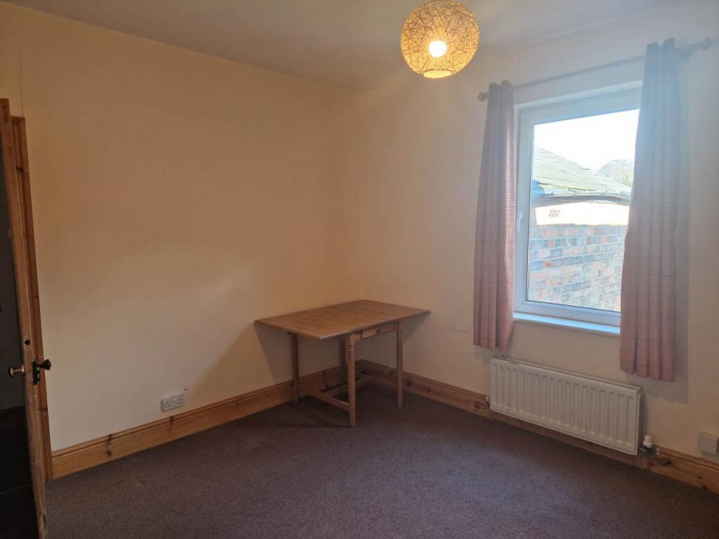 Bedroom Two (2)