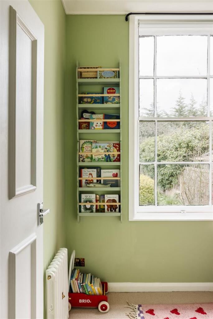 Grosvenor Park Road E17