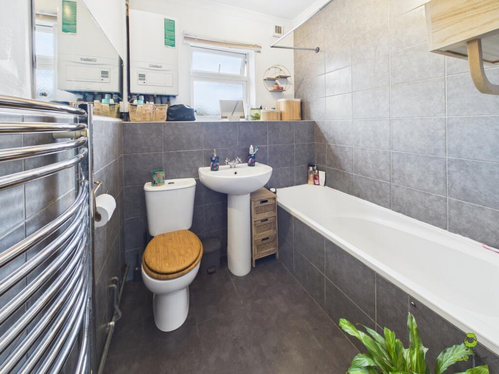 Clinton Crawford 3 bedroom Semi Detached home clos