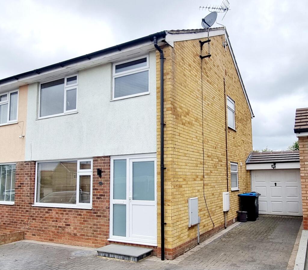11 Kentmere Avenue