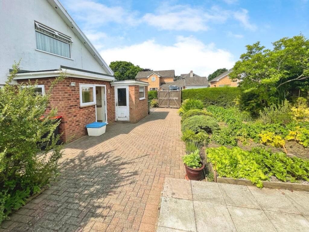 612acda6--4CA6-8646-D008DF958187-71535-000009F073A