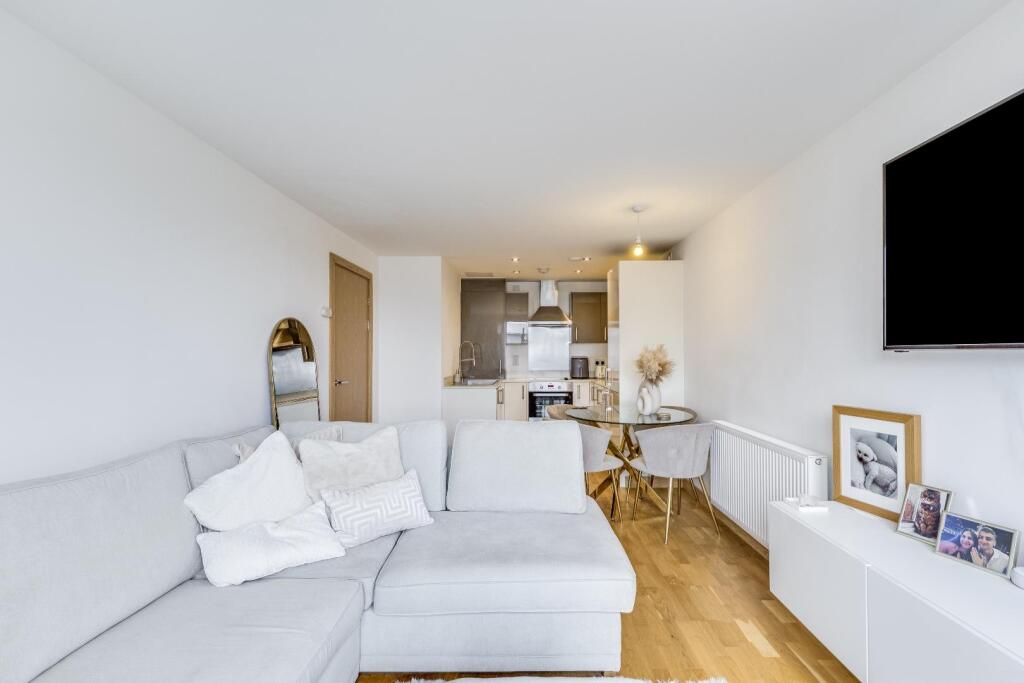 Smeaton Court 22-14.jpg