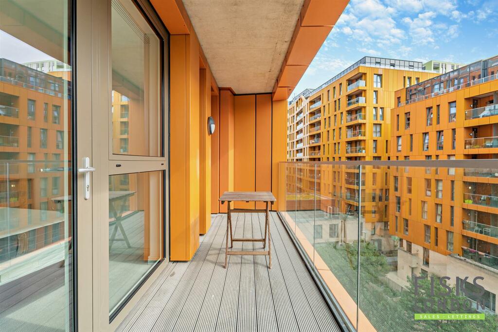8614845-interior30-800.JPG