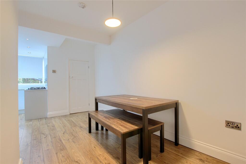 Picture No. 03