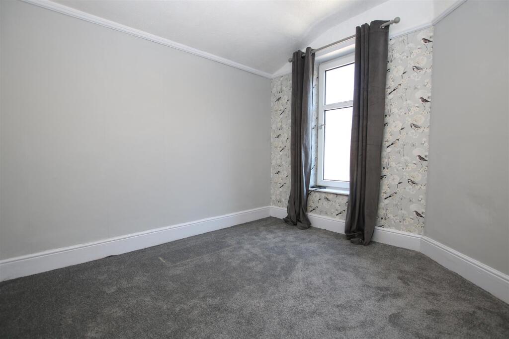 Bedroom 3.JPG