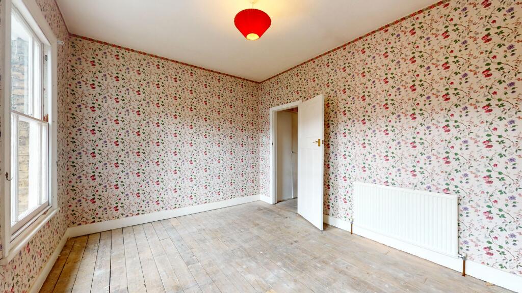 64 Sabine Road, Battersea, London, SW11 5LW