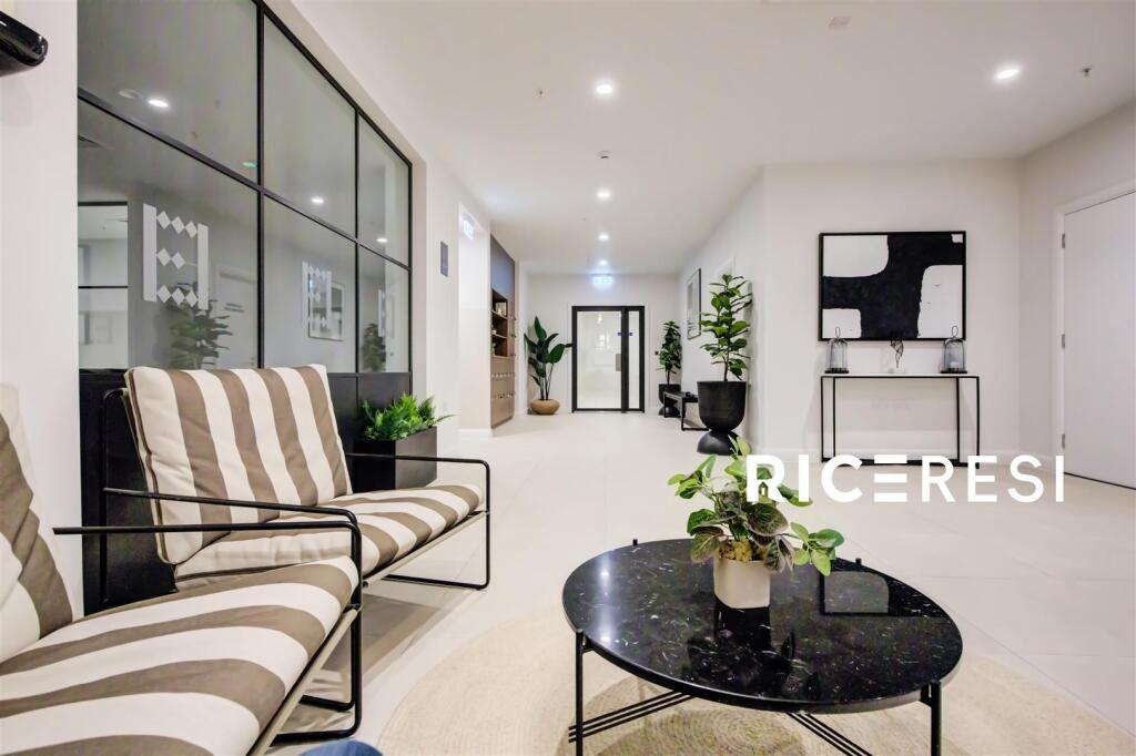 Eden House (Amenities Club)