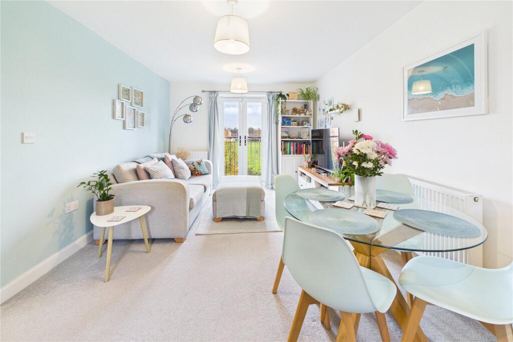 Living/Dining Room