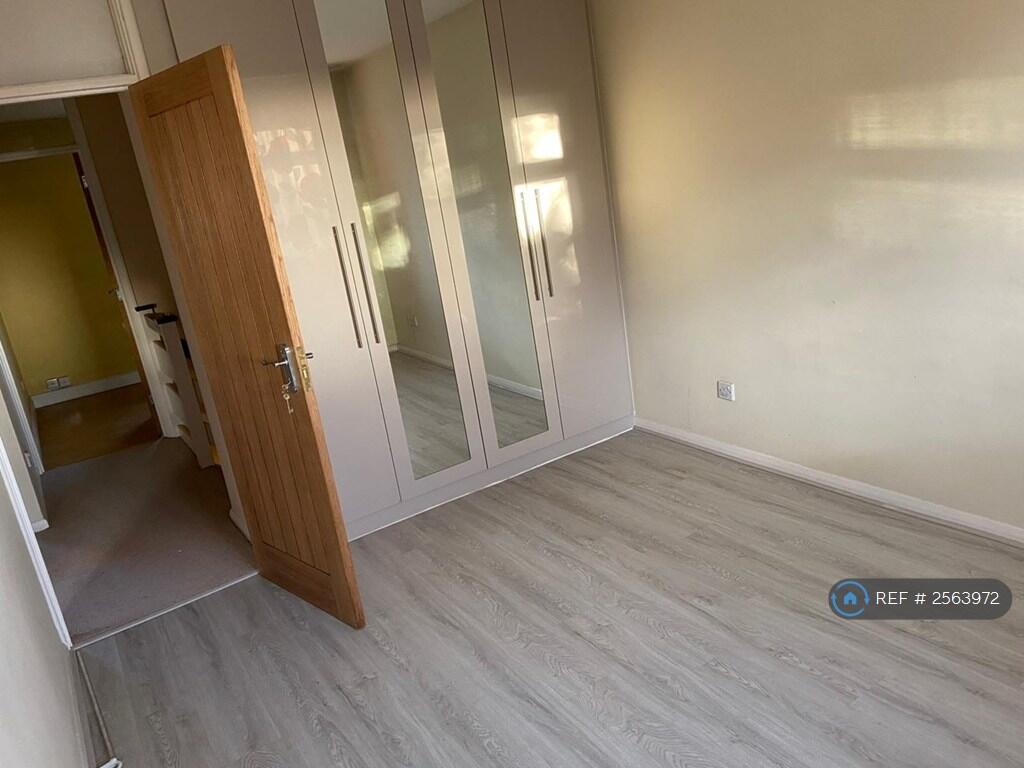 Master Bedroom Corner 2