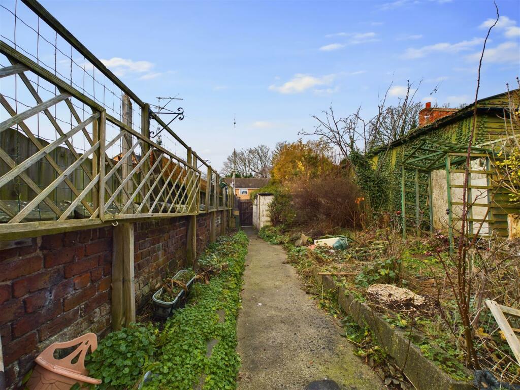 GARDEN