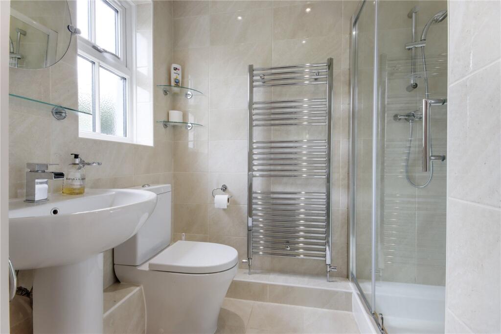 En Suite Shower Room