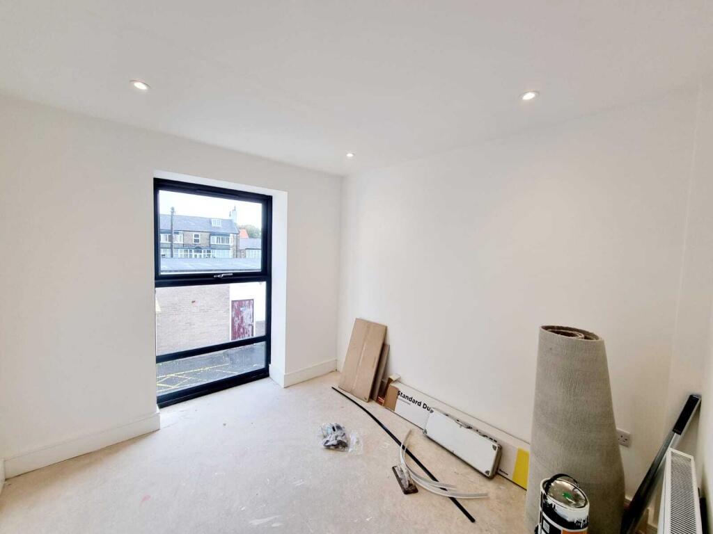 ef3fd7cb-dff2-4591-b6c3-4616b375d4e0