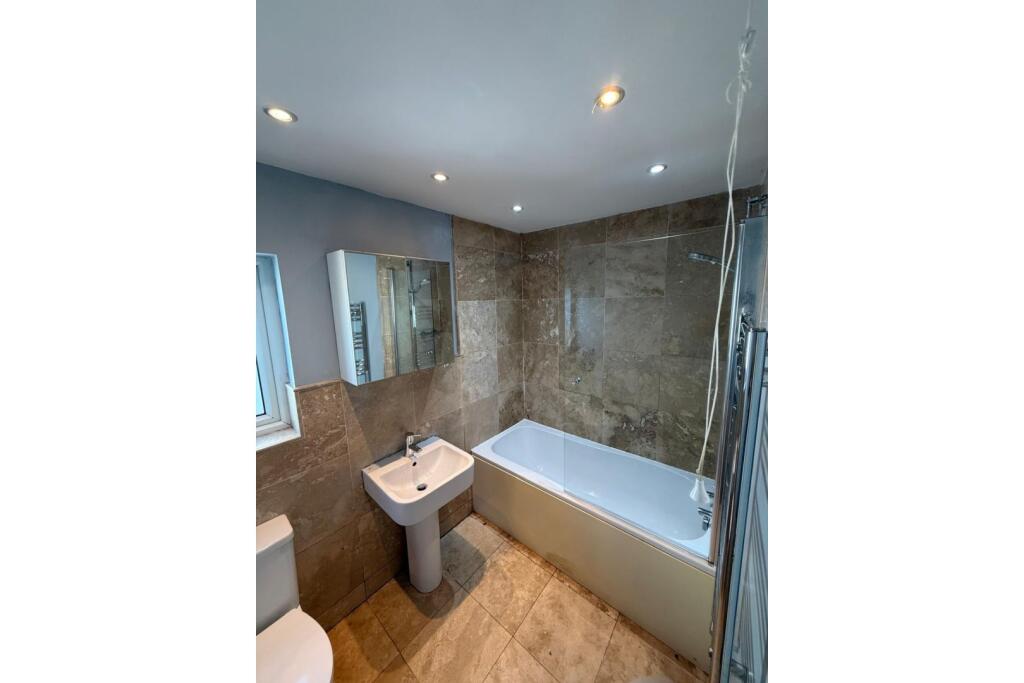 Barn Bathroom