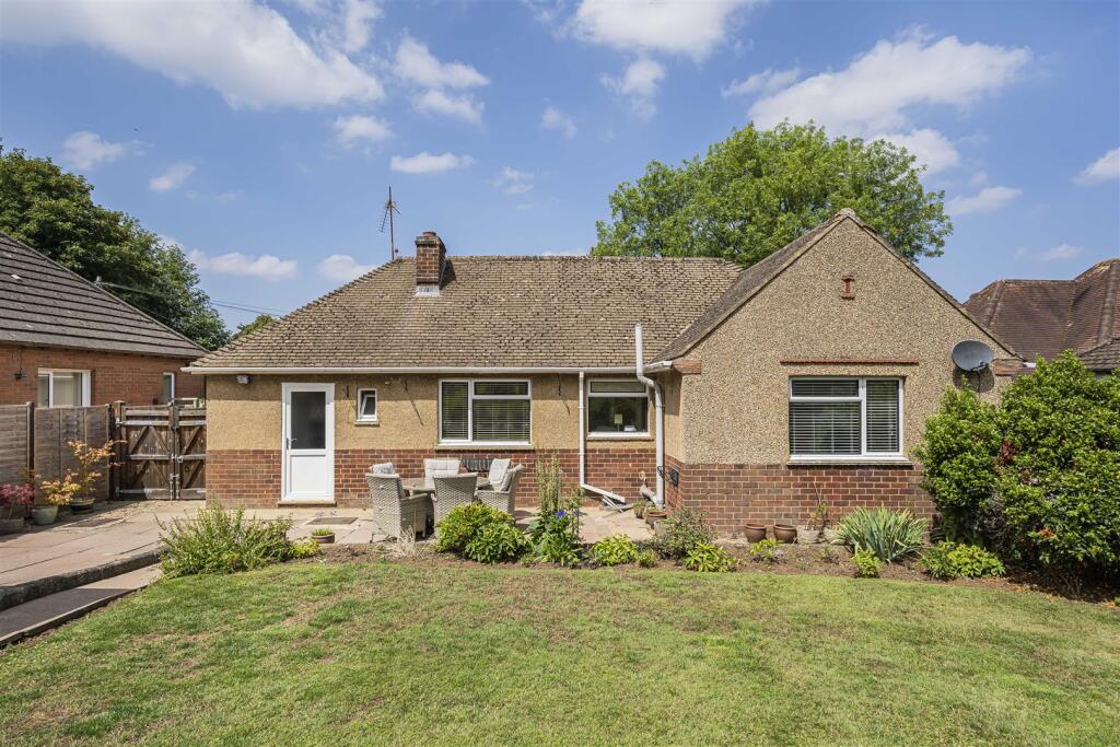 The Gables, Badby Road West