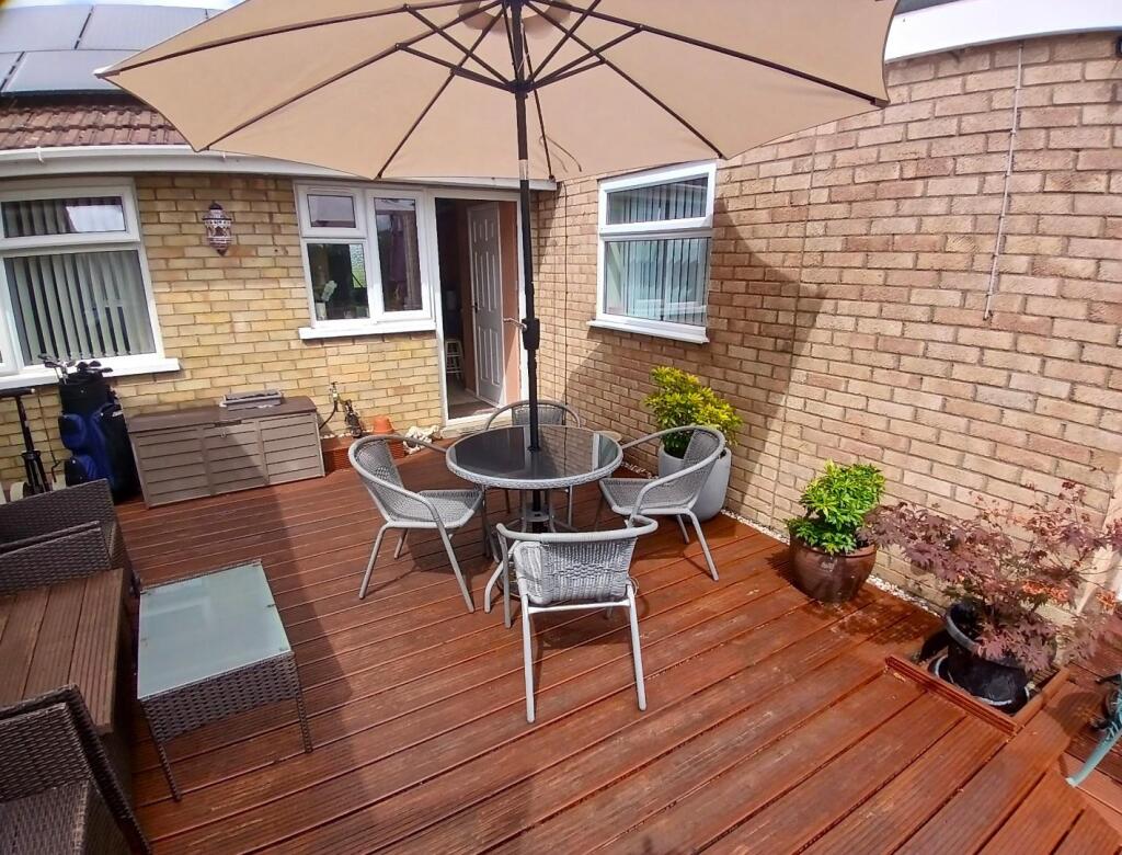 REAR DECKING.jpg
