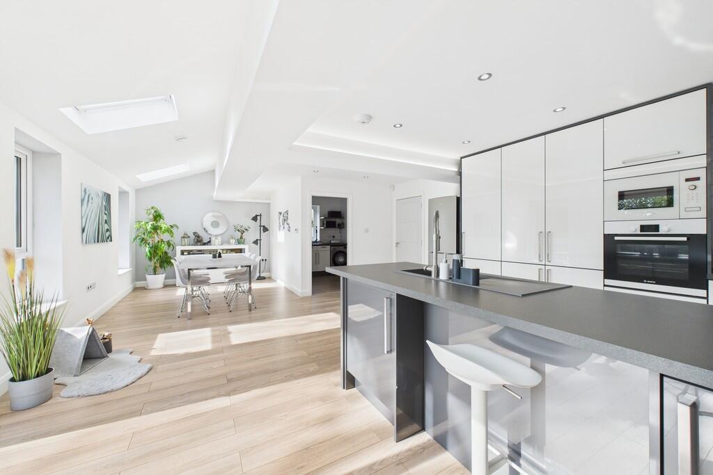 Open Plan Family ...