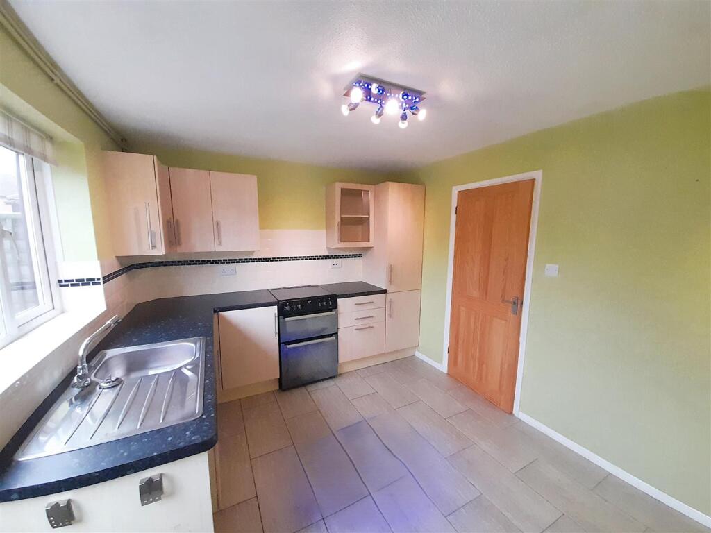 Kitchen dining room 1 new.jpg