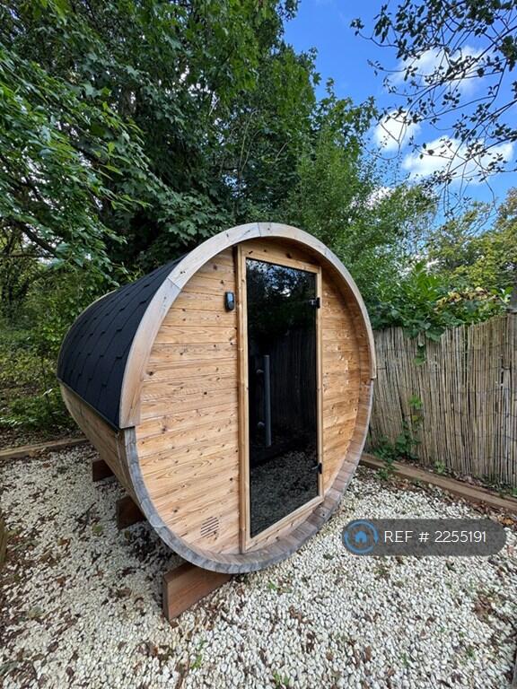4 Person Sauna