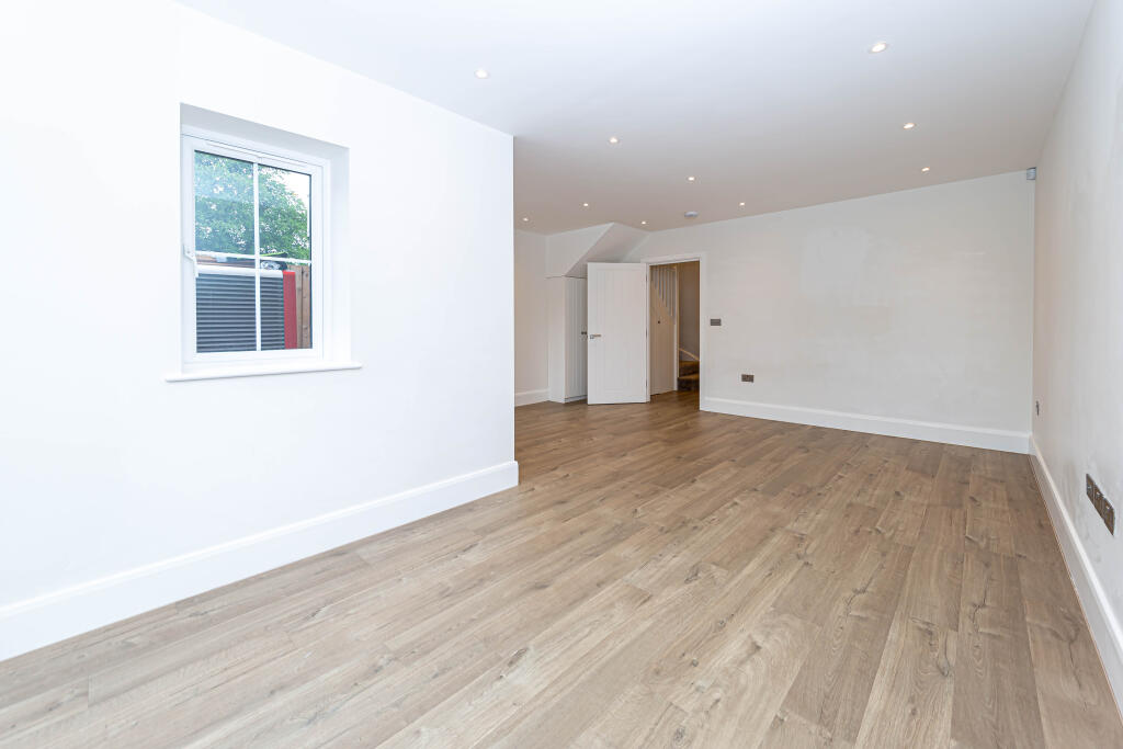 Living/Dining Room
