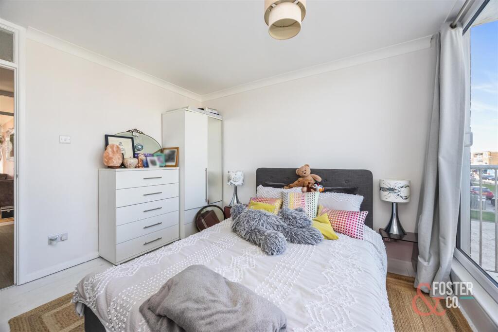 Ferry Road, Atlantic Court, 23-006.jpg