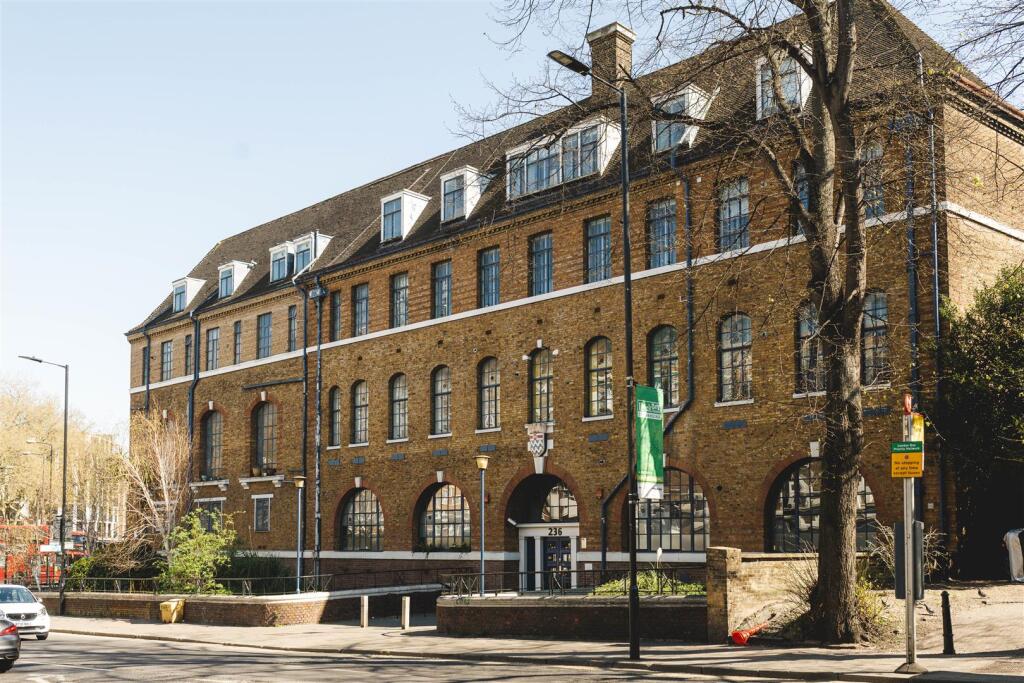 Academy Apartments-6.jpg