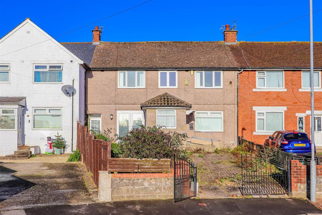 Cadoc Crescent-16.jpg