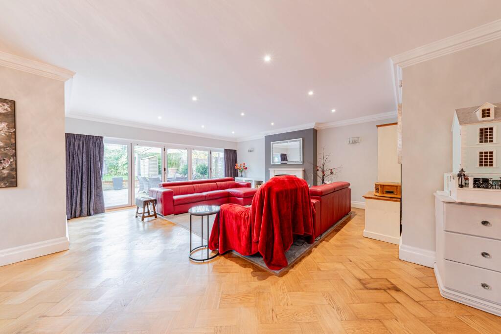 Living Dining Room (1)