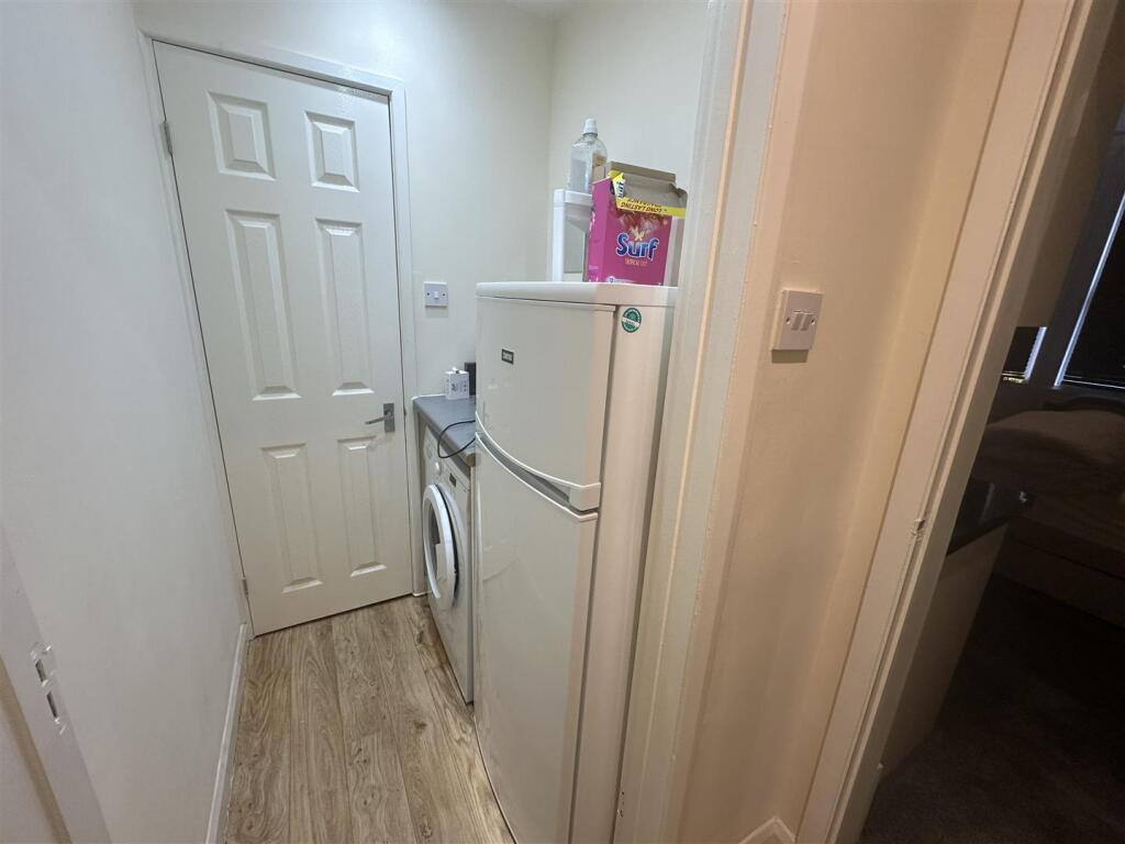 Polsloe Road Utility.jpg