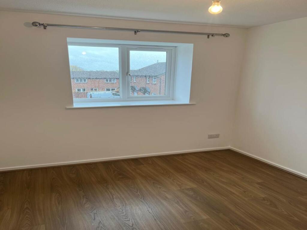 Little Meadow 18 Bed