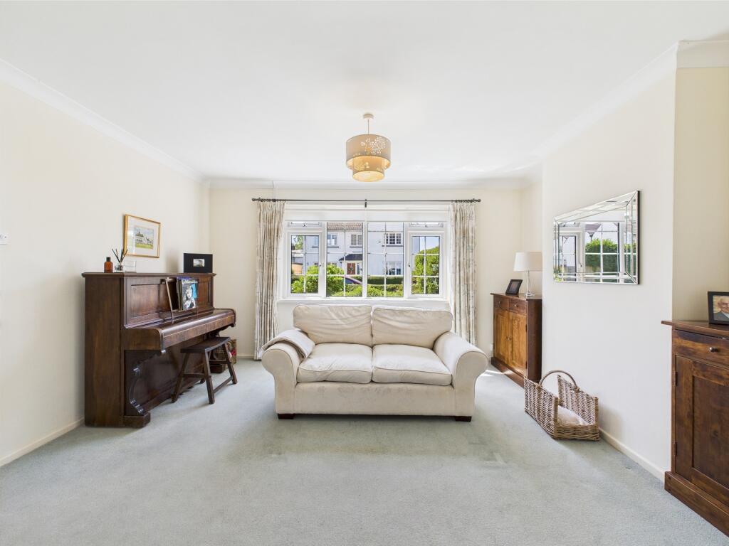 Family room/dining room