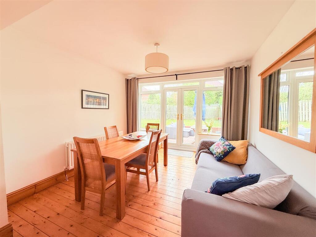 DINING ROOM/HOME OFFICE