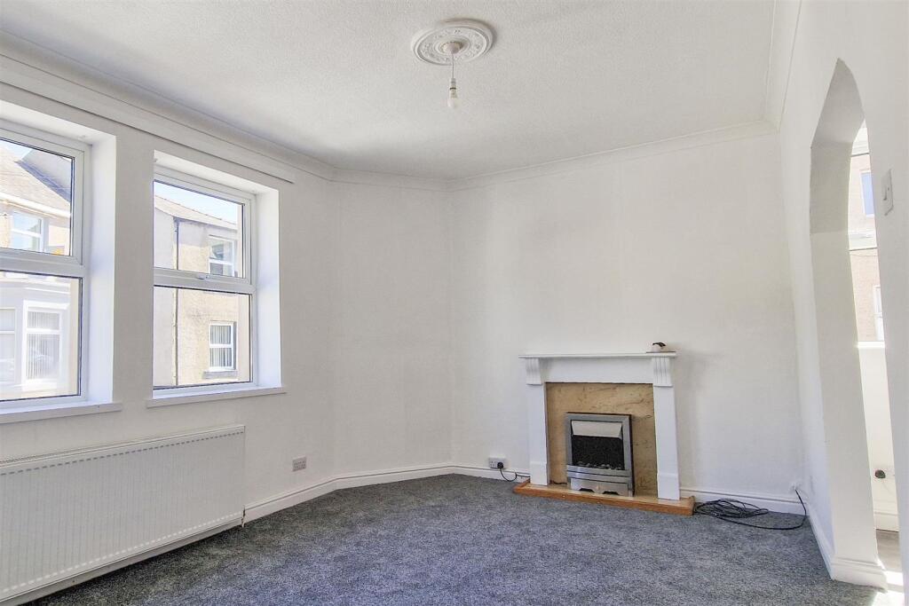 13 Gladstone Street