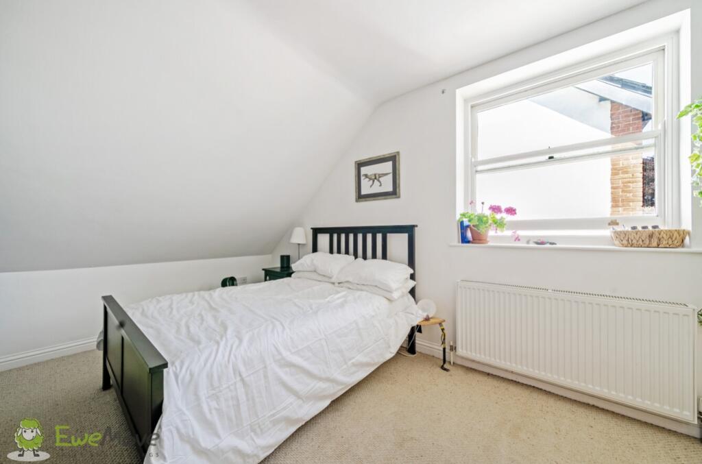 b6d58a5a-548e-4cdf-8bf4-101a867fd82f