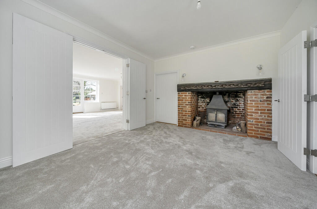 1328732-12-687e8a...