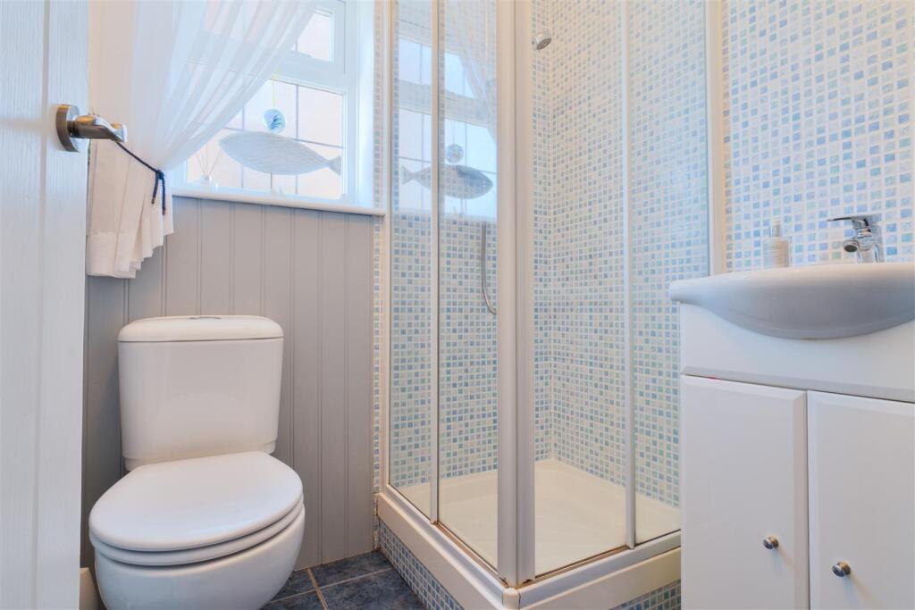 Downstairs Shower Room.jpg