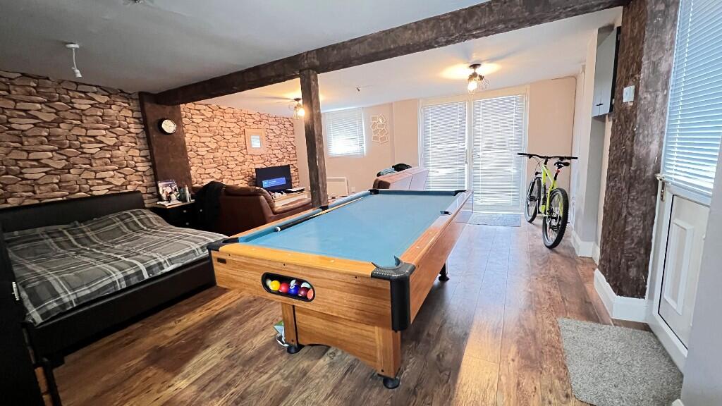 Leisure Suite
