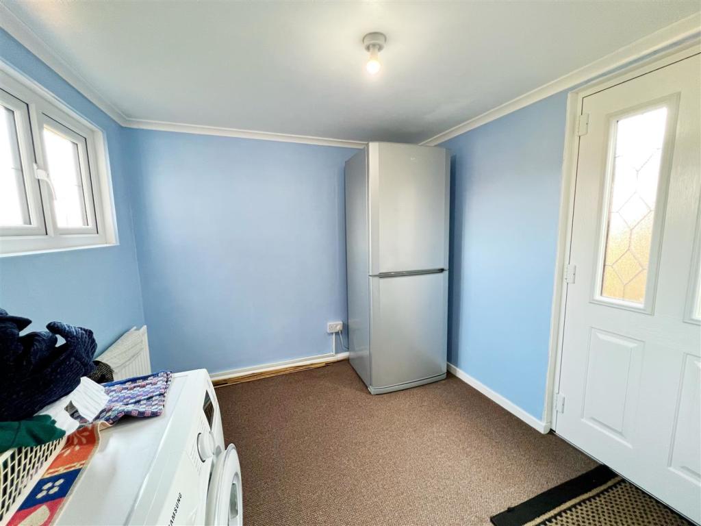 Utility Room.jpg