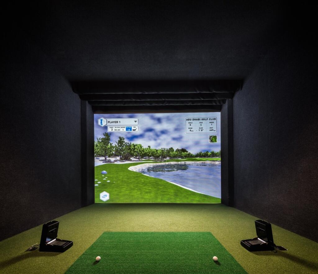 A state-of-the-art indoor golf simulation room ...