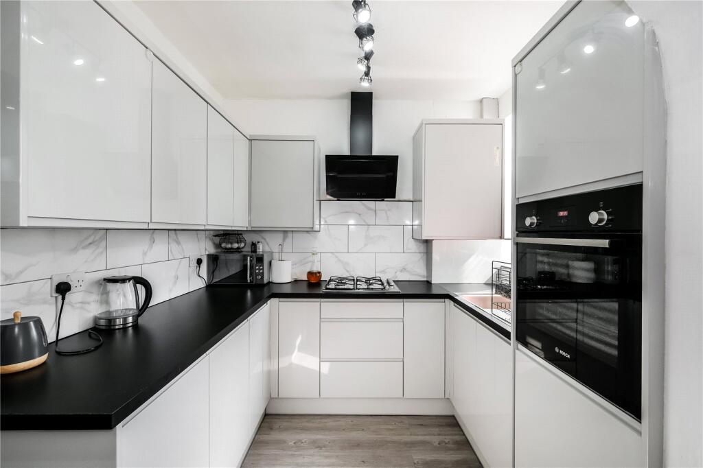 Reception/Kitchen