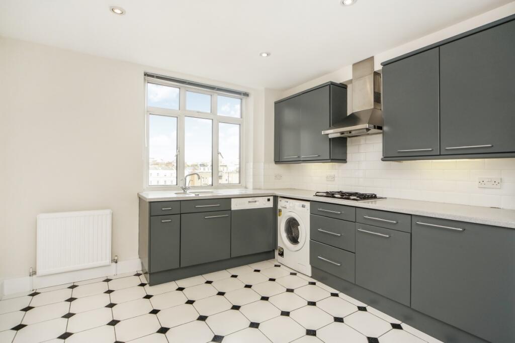 Ph15_947512_2_edited