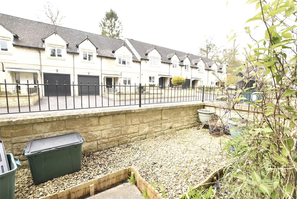 Courtyard Garden