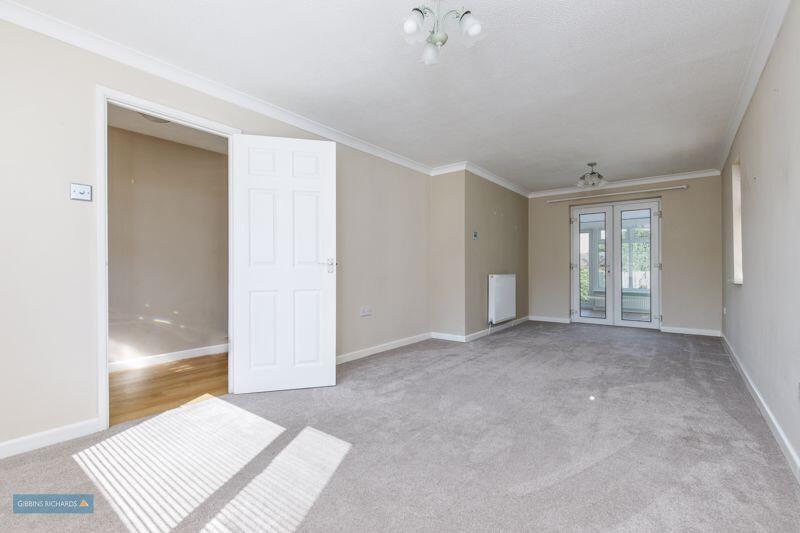 Sitting/Dining Room