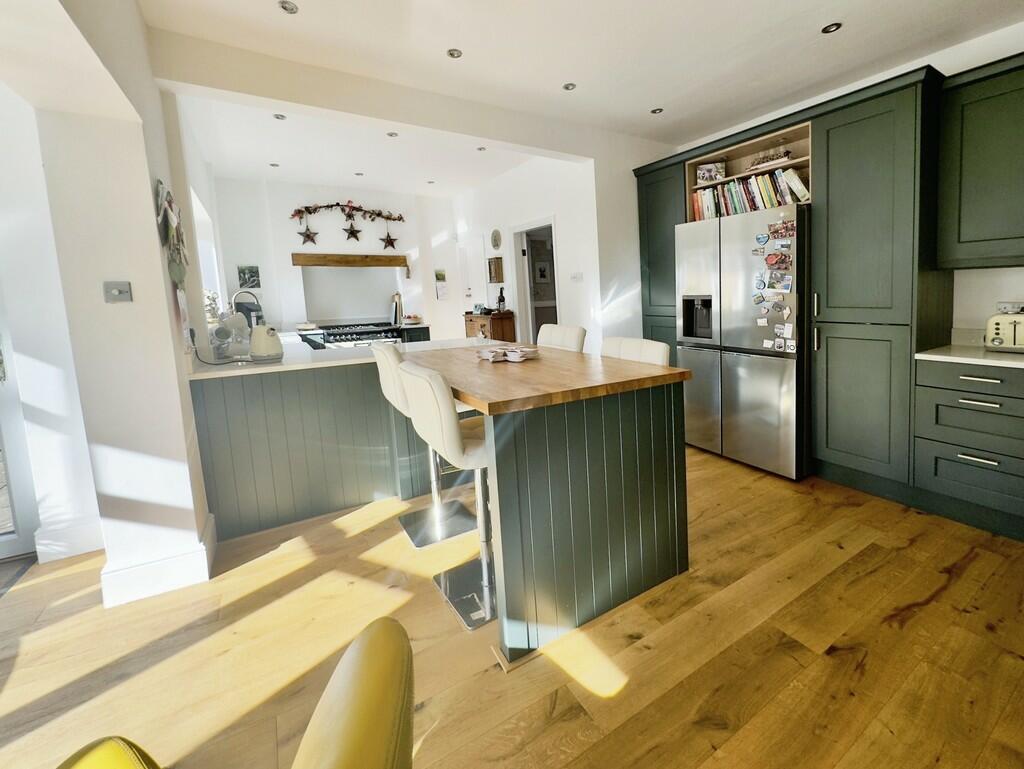 d0841e0f-Kitchen ...