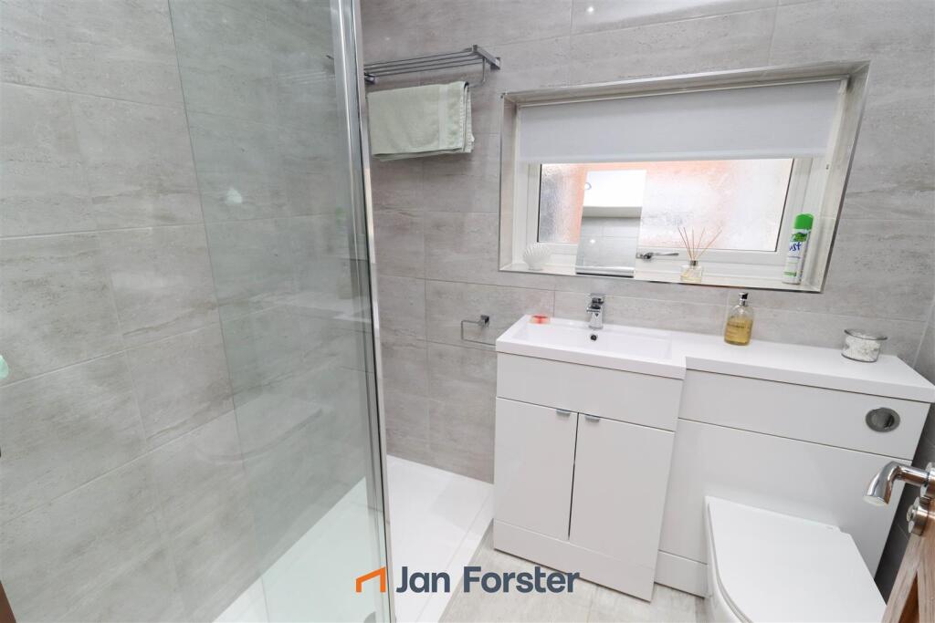 Ground Floor Shower Room