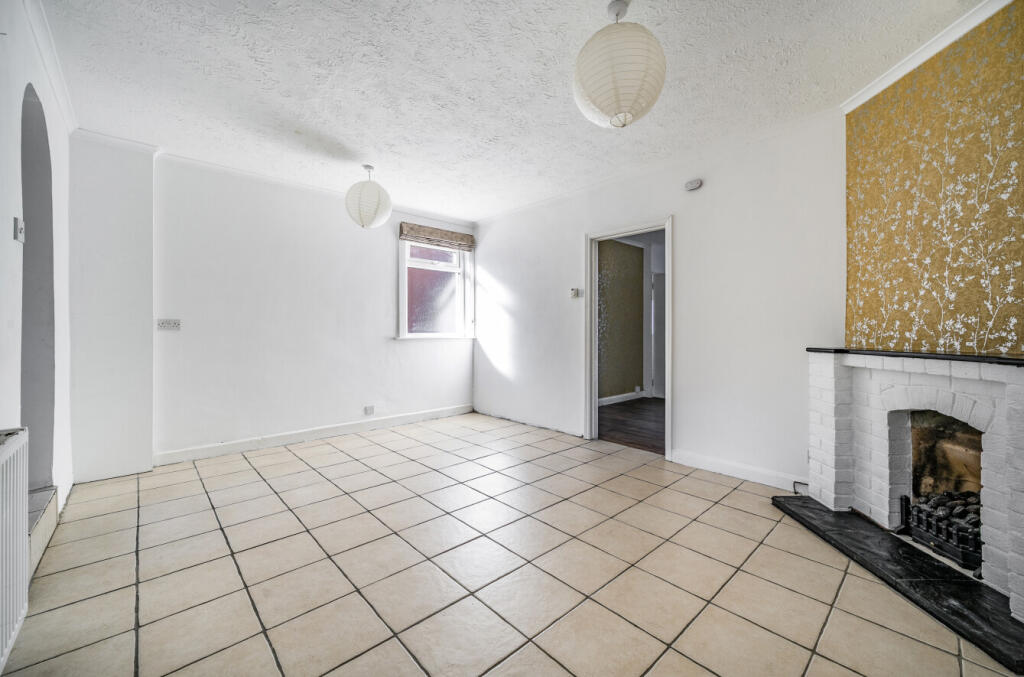 1360081-11-68dbaa...